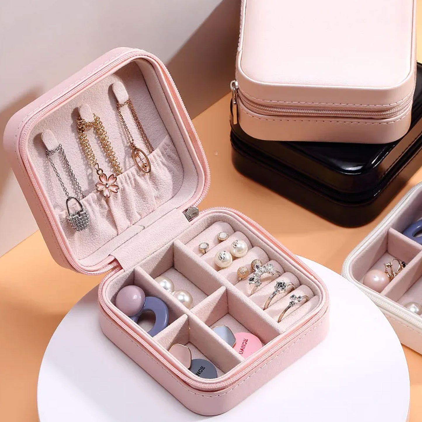 🌸 Mini PU Leather Jewellery Box – Compact, Elegant & Travel-Friendly